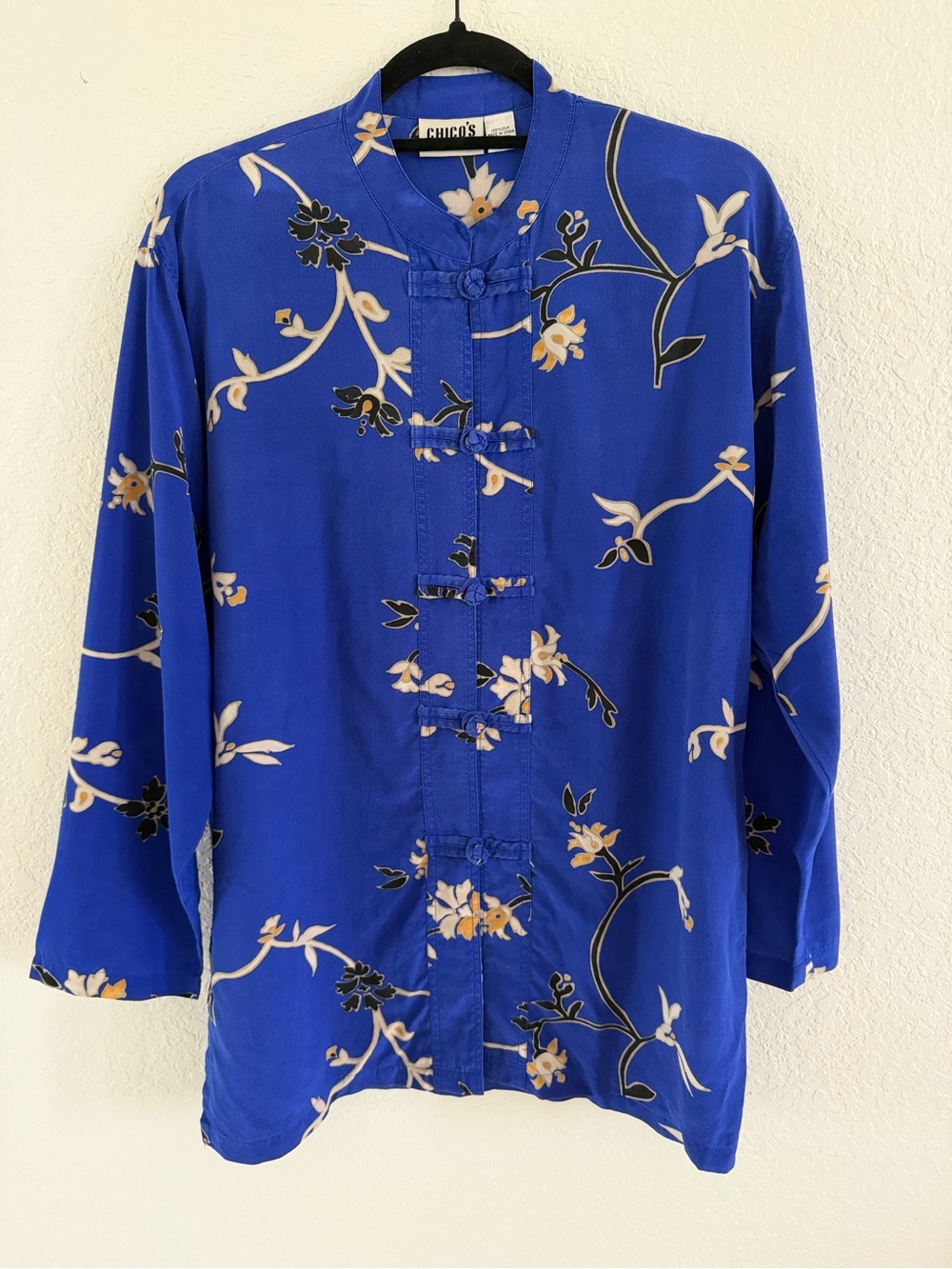 Chico's Vintage Blue Silk Mandarin Collar Floral Blouse